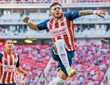El número 10 del Rebaño fue claro al asegurar que si se queda en la Liga MX, el Guadalajara es el único equipo en donde quiere desempeñarse como profesional. IMAGO7