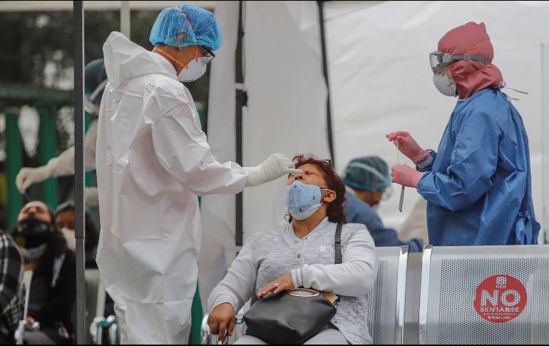 México es el decimocuarto país en el mundo en número de contagios COVID confirmados y es el quinto con más decesos por esta causa. EFE/ I. Esquivel