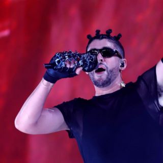 Viral: Solicitan a Sheinbaum concierto gratuito de Bad Bunny en el Zócalo