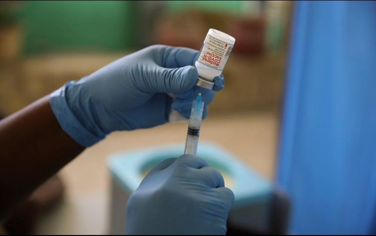 Precisan que la orden de vacunar al menor se ejecutará bajo la más estricta responsabilidad de sus padres o tutores. AP/ARCHIVO