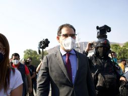 Alejandro Rojas, abogado de Emilio Lozoya, a su salida del Reclusorio Norte, donde se realizó la audiencia en la que se negó a su cliente llevar el proceso en libertad. SUN/G. Espinosa