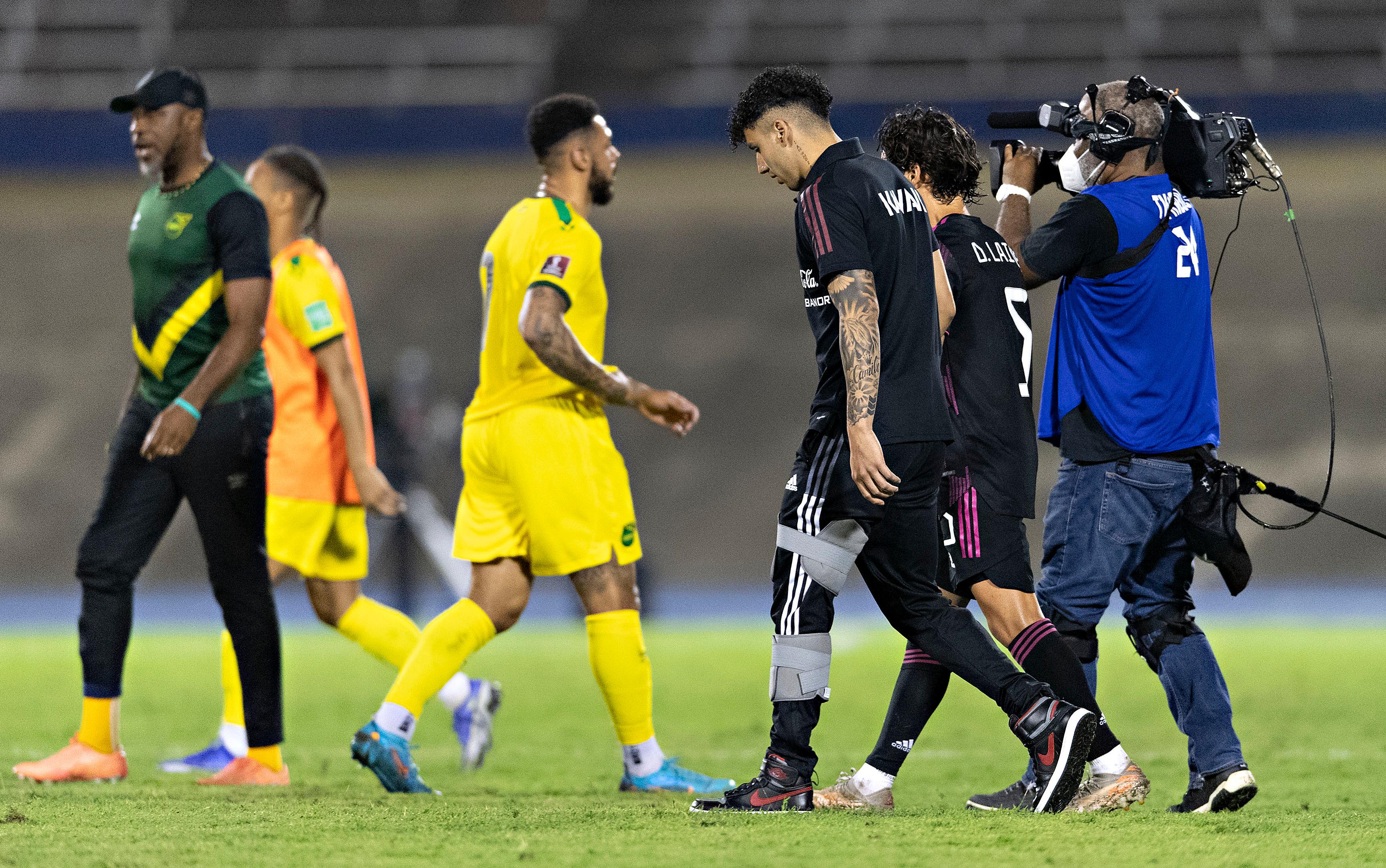 BAJA. Jorge Sánchez tuvo que abandonar el terreno de juego a los 5 minutos de haber empezado. IMAGO7