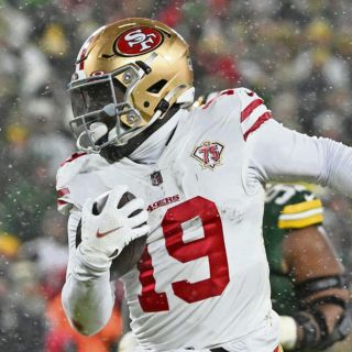 49ers se respaldan en Deebo ante Rams