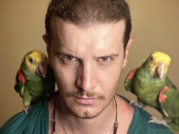 El músico Samuel Castelli es animalista, ama profundamente a los animales y en su casa muchos cohabitan con él. ESPECIAL