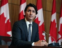 En su cuenta de Twitter, Trudeau también insistió a los canadienses a vacunarse. AFP / ARCHIVO