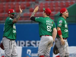 El combinado azteca escaló momentáneamente al cuarto lugar de la clasificación con marca de dos juegos ganados y dos perdidos. EFE / O. Barría