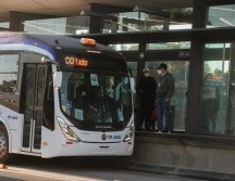 El gobernador destacó que la obra del Peribús, aunque ya se entregó, el mejoramiento de Periférico continuará por lo menos dos años más. EL INFORMADOR / ARCHIVO