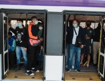 En la inauguración del Peribús, estudiantes de la FEU se manifestaron para reprochar que el nuevo transporte no llega a Tonalá. EL INFORMADOR / ARCHIVO