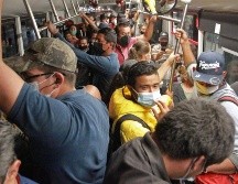 Desde que comenzó a operar, las aglomeraciones fueron un constante en el nuevo medio de transporte. EL INFORMADOR/A. Camacho