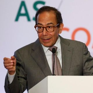 Reforma eléctrica: Hay 150 proyectos de energía detenidos, denuncia el CCE