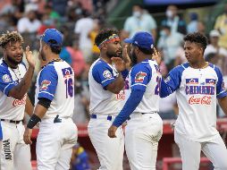 LISTOS. Su rival se definirá más tarde en el enfrentamiento que sostendrán México y República Dominicana. EFE/O. Barría