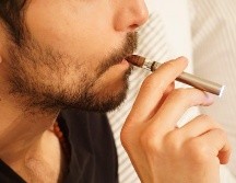 Los pacientes de COVID-19 que vapear tienen más probabilidad de presentar síntomas. ESPECIAL/Photo by Elsa Olofsson on Unsplash.