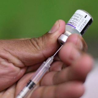 COVID: Una de cada cuatro personas no está vacunada en las Américas, advierte la OPS