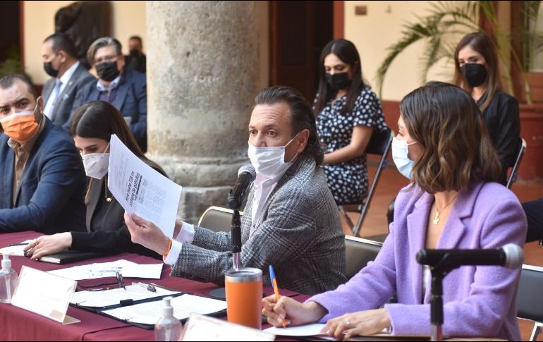 Lemus aprovechó su visita al Poder Legislativo para solicitar el aval a la restructuración de la deuda autorizada por el Ayuntamiento. ESPECIAL