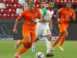 El equipo anfitrión en Emiratos Árabes Unidos, Al Jazira, goleó 4-1 al AS Pirae tahitiano, representante de Oceanía, en el partido de la ronda preliminar del torneo de la FIFA. AFP / K. Sahib