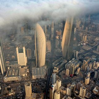 Retiro espiritual de yoga para mujeres indigna en Kuwait