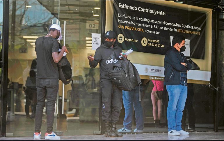 Los contribuyentes con deuda en el SAT tienen varias opciones para acceder al beneficio de pago en abonos en saldos pendientes. EL INFORMADOR/G. Gallo