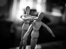 Date el tiempo para pensar qué tipo de relación es la que tienes / Photo by Charl Folscher on Unsplash