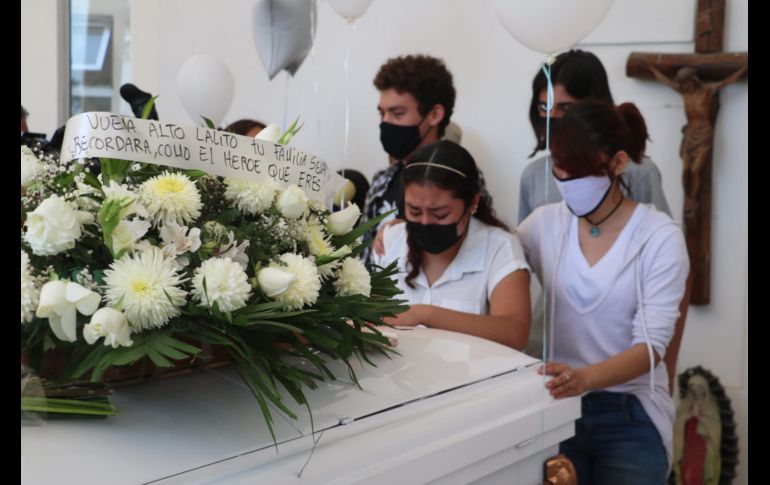 El cuerpo de Eduardo será enterrado en el Panteón de la zona Valles de Tlajomulco. EL INFORMADOR / A. Navarro