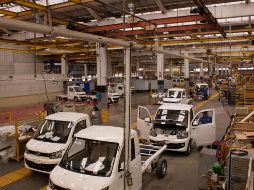 La escasez de insumos le impidió a las exportaciones automotrices recuperar el terreno perdido con la pandemia. EFE/Archivo