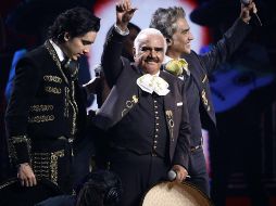 Vicente Fernández tendrá dos bioseries para contar su vida. AFP / ARCHIVO