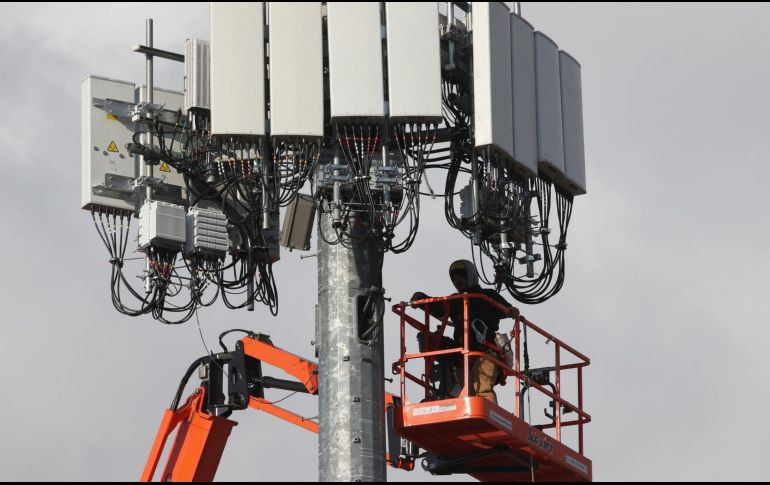 La operación de la nueva red dejará por concepto de derechos 900 MDP al Gobierno de México. AFP/Archivo