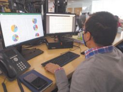 En los órganos propuestos para fusionarse con las dependencias trabajan unos 3 mil 174 burócratas. EL ECONOMISTA/R. Servín