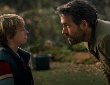 “El Proyecto Adam” está protagonizada por Ryan Reynolds, Mark Ruffalo, Jennifer Garner, Walker Scobell, Catherine Keener y Zoe Saldaña. CORTESÍA / NETFLIX