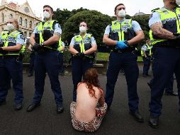 En Canadá, este movimiento, bloquea desde hace casi dos semanas el centro de la capital, Ottawa, en protesta contra las medidas anticovid, aunque su crítica inicial era la vacunación obligatoria para camioneros. AFP / M. Melville