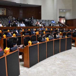 Diputados de oposición demandan transparencia en créditos a corto plazo