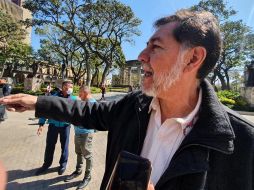 Noroña comenzó su gira por Jalisco y Nayarit para hablar sobre la reforma energética, sin embargo, nadie llegó a la conferencia de prensa que convocó en la Rotonda de las y los Jaliscienses Ilustres. EL INFORMADOR/A. Navarro