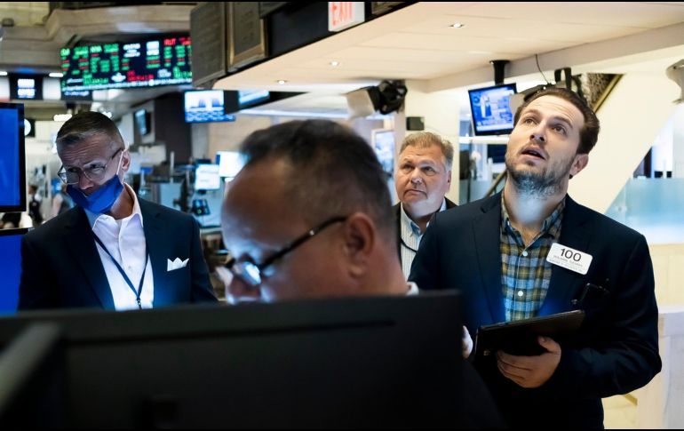 Los analistas han dicho que es probable que la situación haga caer a Wall Street un porcentaje de dos dígitos. EFE/ J. Lane