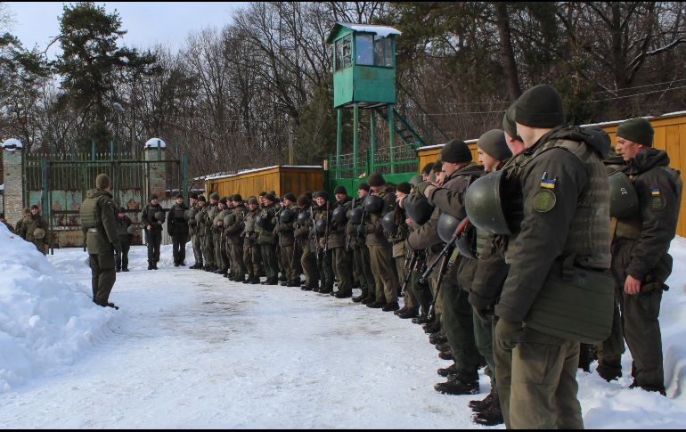 El ejército de Ucrania está en alerta máxima ante una posible invasión de Rusia. EFE/EPA/O. Yesmanchuk