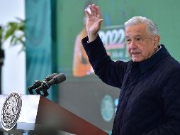 El Presidente López Obrador exhibió los ingresos del periodista Loret de Mola. EFE