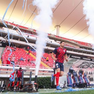 Chivas: "Refuerzo" de lujo sorprende en el Akron en el duelo ante Tigres