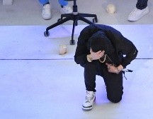 LO HIZO. Eminem se arrodilló al final de su canción Lose Yourself. AFP/V. Macon