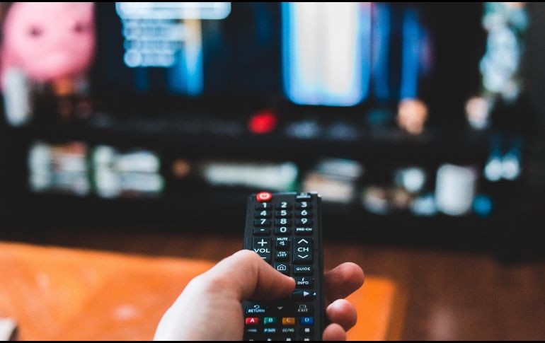 HBO Max propone extender el día más romántico del año a toda la semana. ESPECIAL / Photo by Erik Mclean on Unsplash