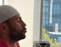 En la foto original aparece Miguel Layún dándole un beso al aire, y esto ocasionó que los usuarios de esta red social echaran a volar su imaginación. TWITTER / Miguel_layun