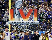 La firma Nielsen dijo que las personas siguieron la final de la NFL en la televisión y en las plataformas de streaming, con lo que la audiencia alcanzó 112.3 millones de personas. AFP / ARCHIVO