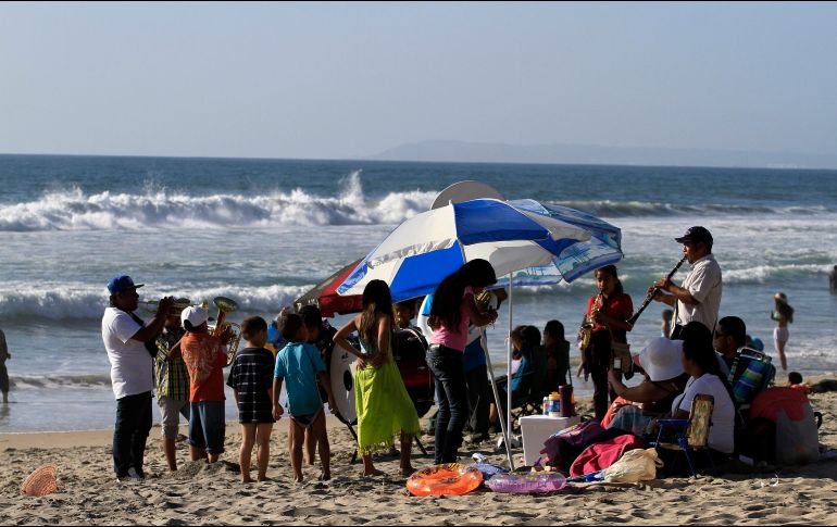 El lunes 21 de marzo es día festivo en México. EFE / ARCHIVO
