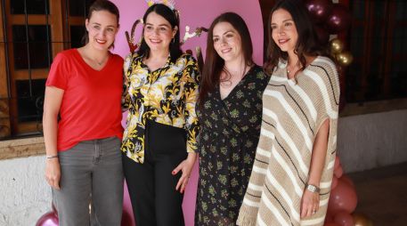 Mónica Garcín, Paulina Corella, Carolina Graf y Karen Blumgart. GENTE BIEN JALISCO/ANTONIO MARTÍNEZ