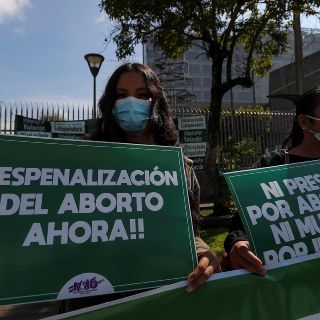 Ecuador: La aprobación del aborto por violación produjo sensación "agridulce" en mujeres