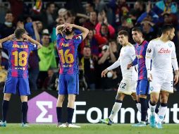El Barça volvió a mostrar sus problemas de pegada estrellándose una y otra vez en la buena defensa del equipo napolitano. EFE/A. Estévez