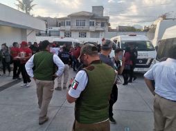 Uno de los operativos tuvo lugar en Puebla, donde aseguraron a 120 personas extranjeras que viajaban en un autobús. TWITTER/@INAMI_mx