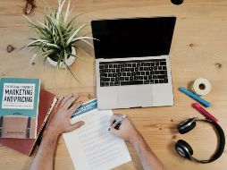 El marketing digital es una de las áreas laborales con mayor crecimiento. ESPECIAL/Photo by Campaign Creators on Unsplash.