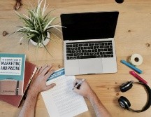 El marketing digital es una de las áreas laborales con mayor crecimiento. ESPECIAL/Photo by Campaign Creators on Unsplash.