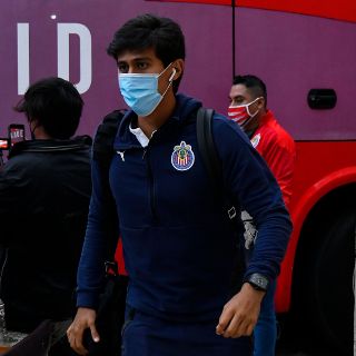 ¿JJ Macías se presentará con Chivas ante León?