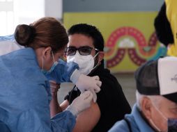 Podrán acudir por su tercera dosis los mayores de 30 que se vacunaron antes del 21 de octubre. ESEPCIAL