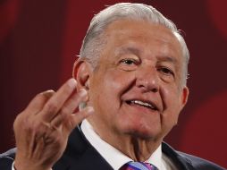 El Presidente López Obrador reiteró que su gobierno atiende la demanda de resolver los asesinatos de los periodistas asesinados. EFE/J. Méndez