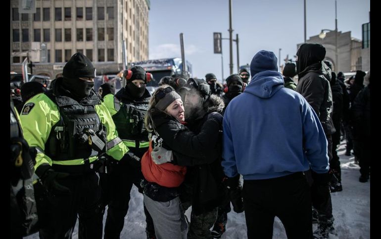 Autoridades advierten a los manifestantes que deben abandonar las calles si no quieren ser detenidos. EFE/A. Salahuddien
